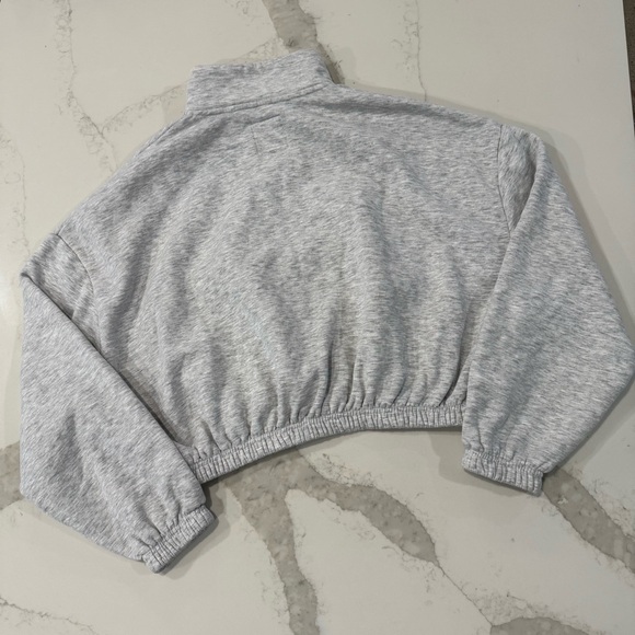 Lazy Sunday Half Zipped Cropped Sweatshirt Women’s Large Heather Gray Athleisure - Picture 9 of 9